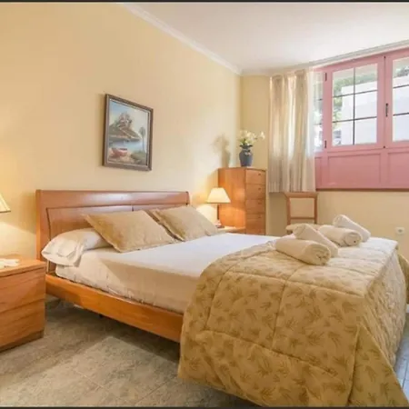 Apartamento Alicante Ref. 054 *